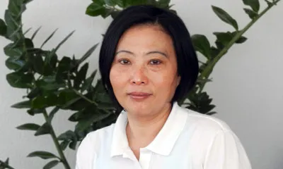 Porträt von Dr. med. Hong Lü